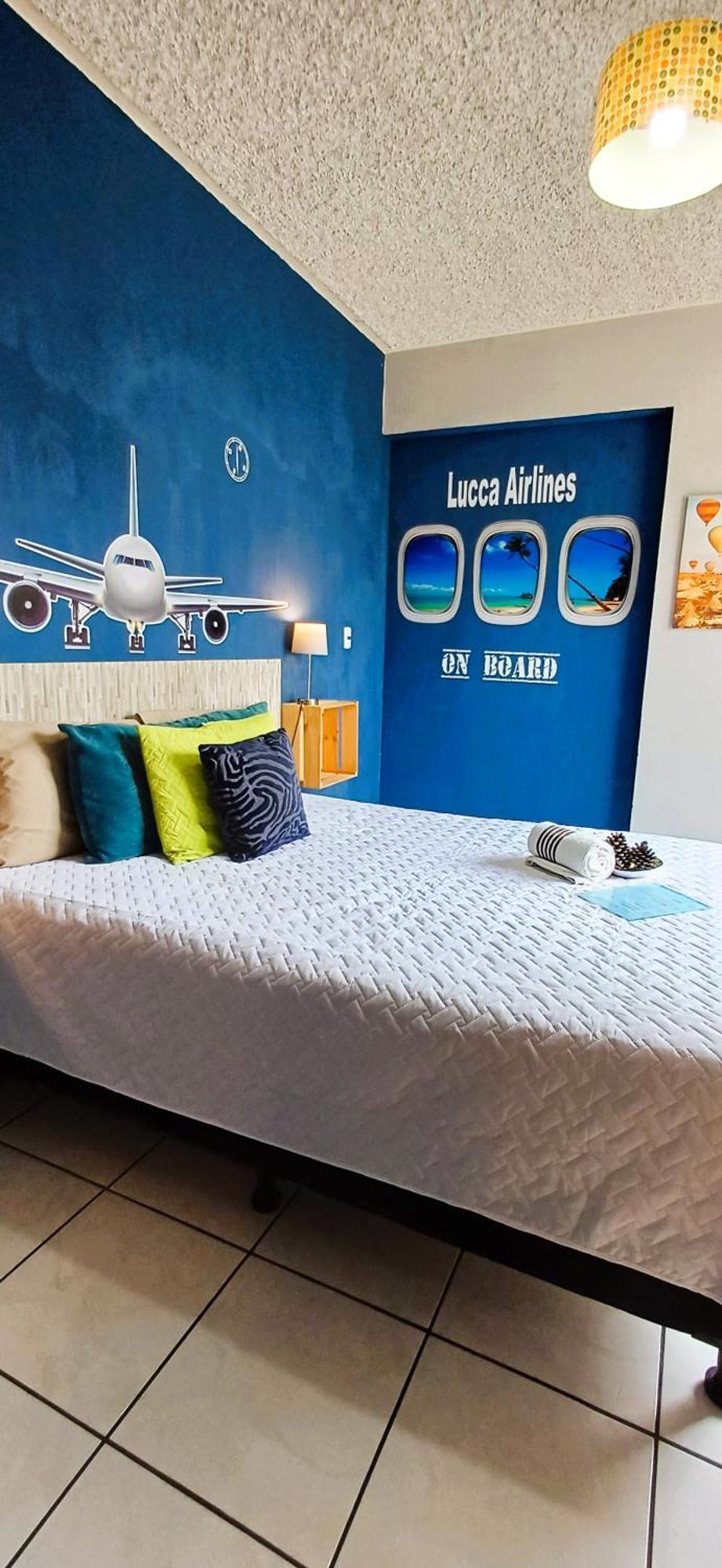 Hostal De Lucca Guatemala City Exteriör bild