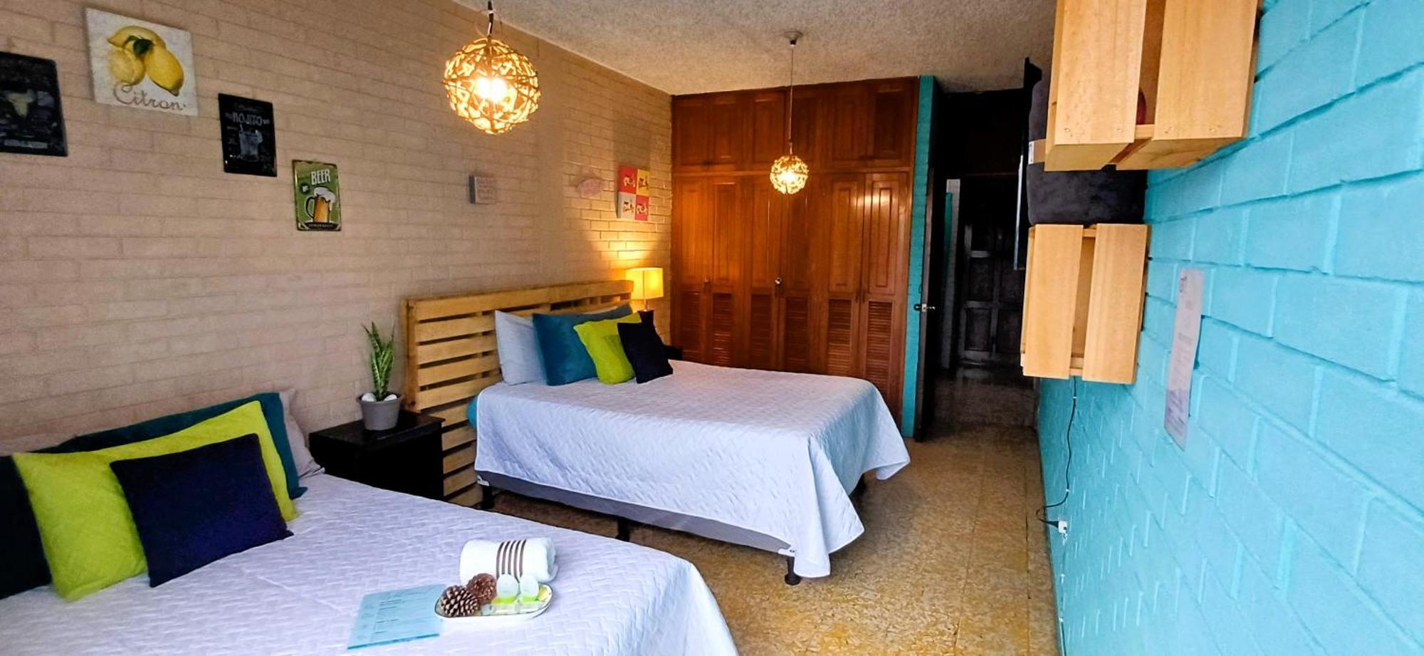 Hostal De Lucca Guatemala City Exteriör bild