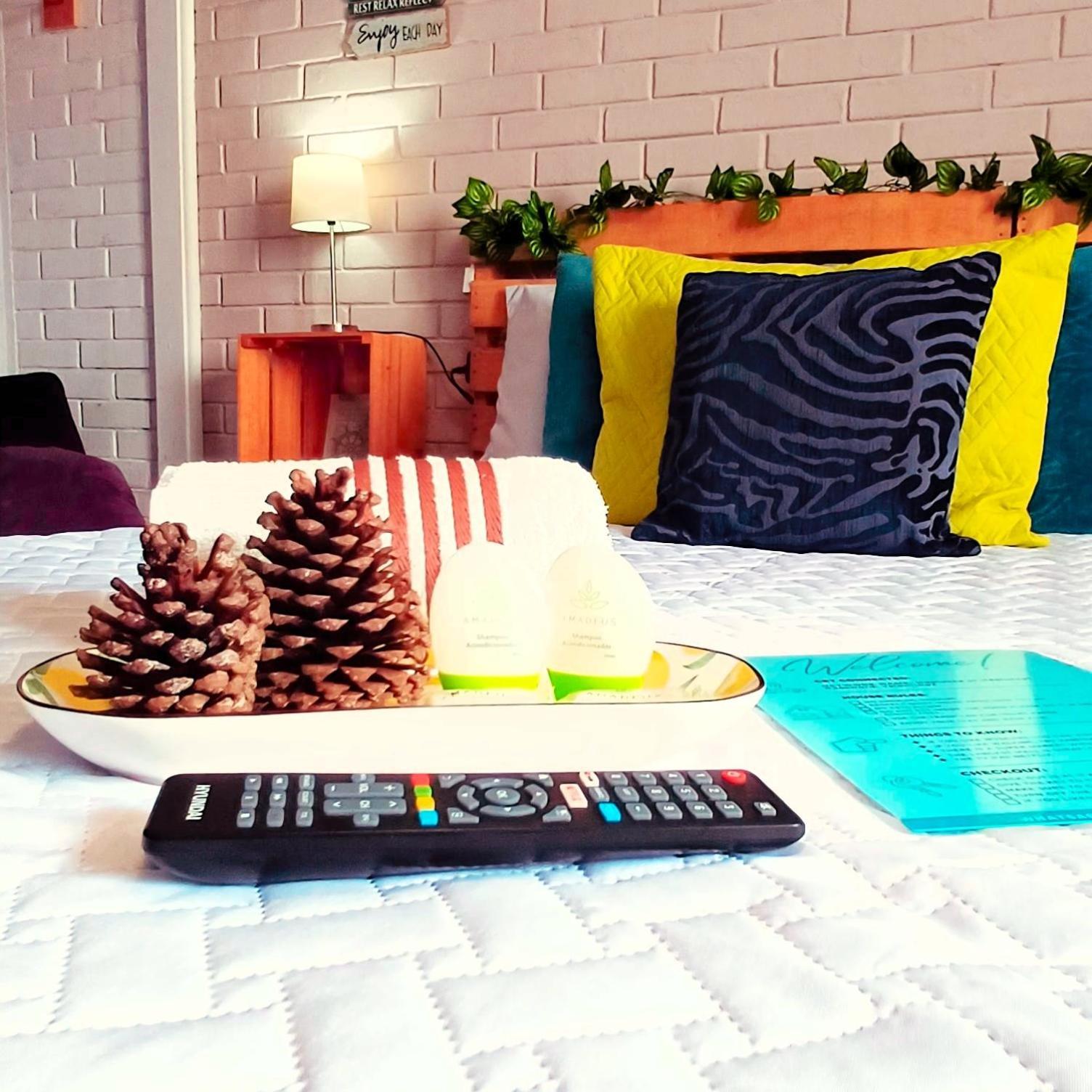 Hostal De Lucca Guatemala City Exteriör bild